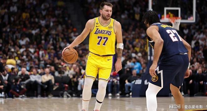 丁彦雨航宣布退役