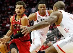 老鹰客场战胜魔术,年轻球员表现抢眼