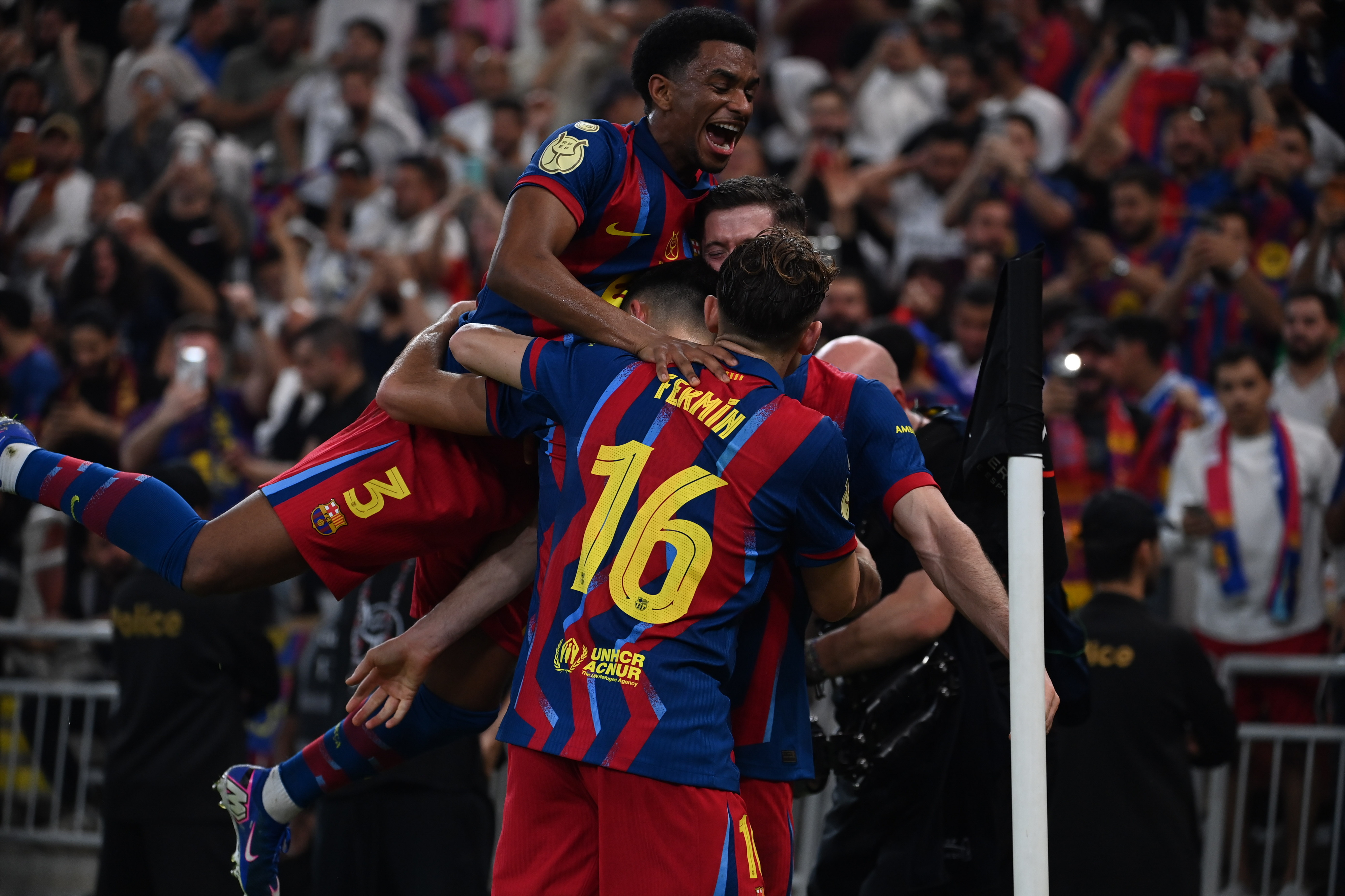 游戏登录-足球巴塞罗那和切尔西今天晚上直播